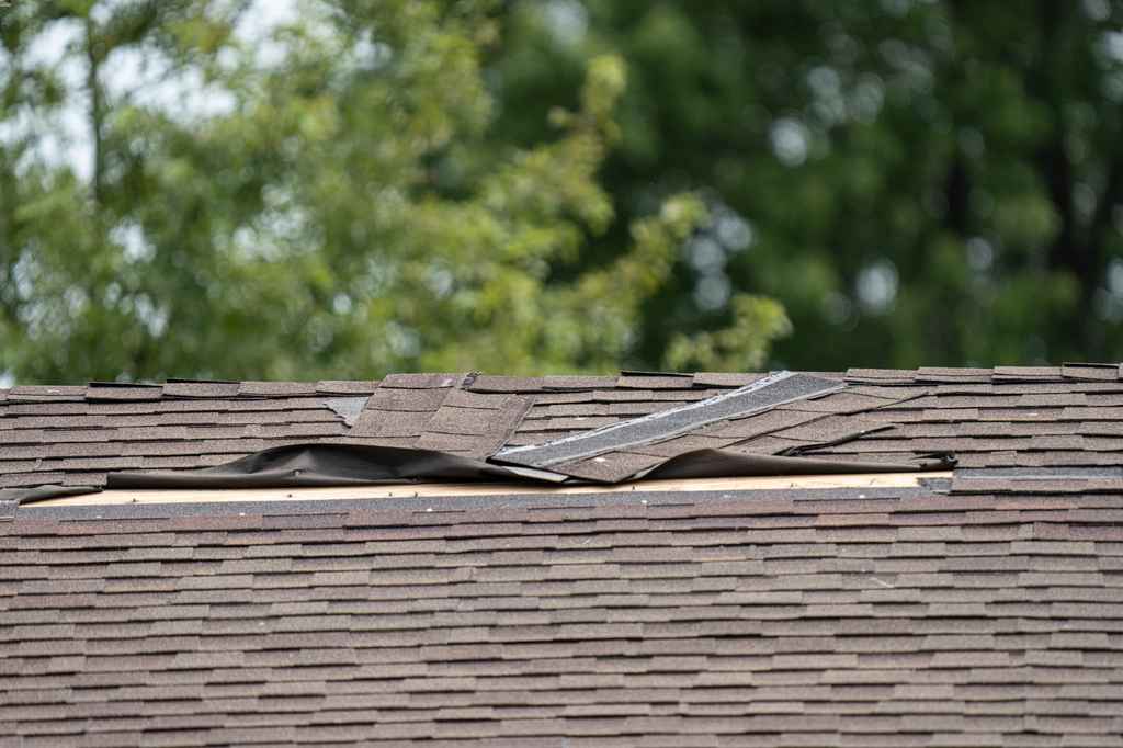reliable storm damage roof repair company Great Bend, KS
