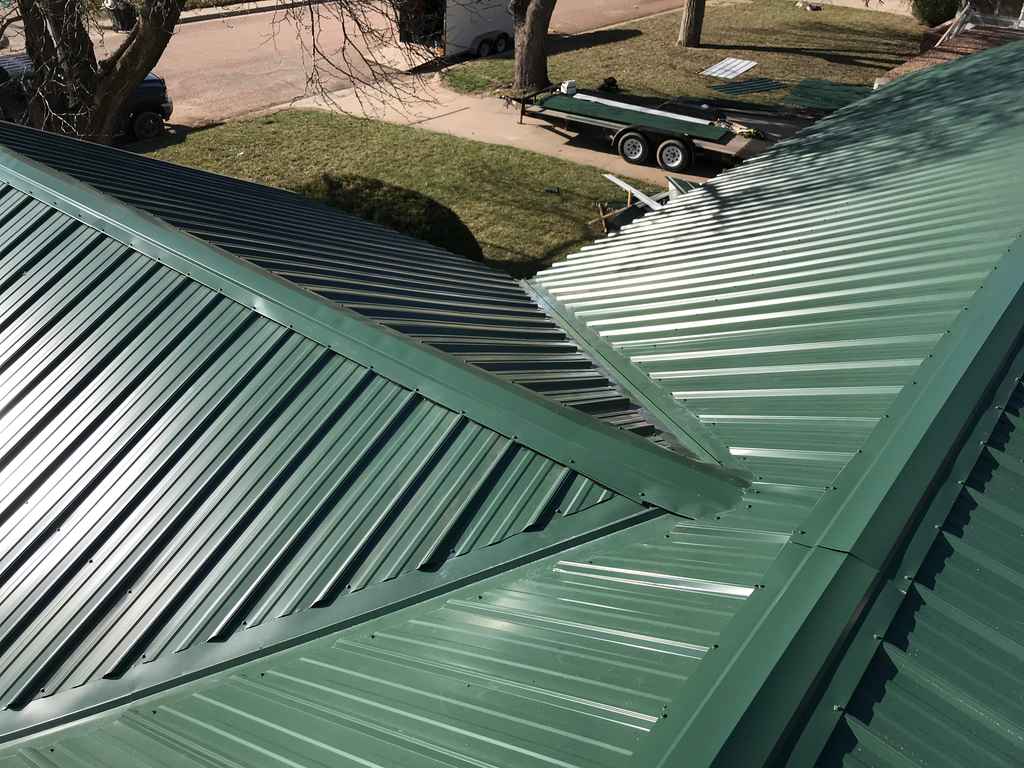 best Emporia, KS metal roofing services